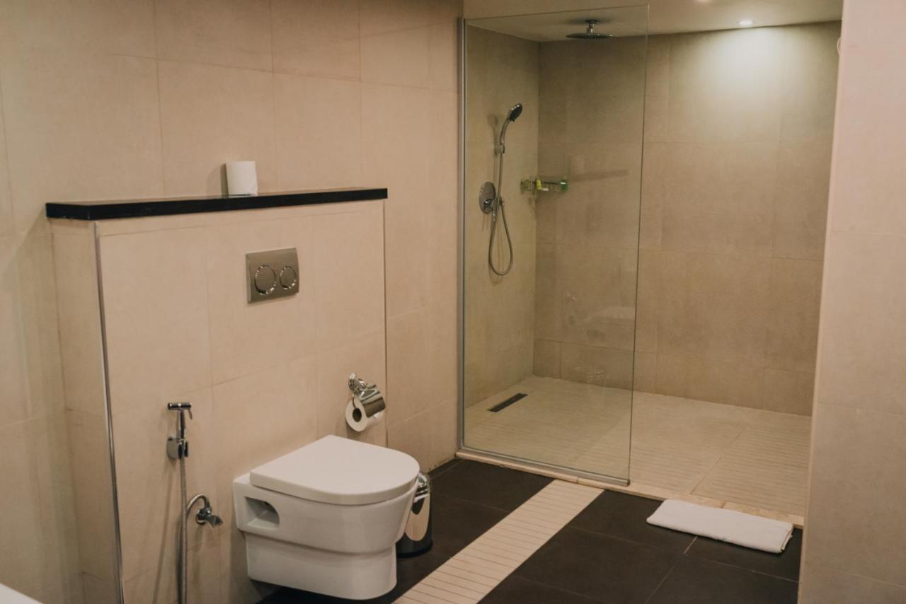 Ashur Hotel Dukhan Exterior photo